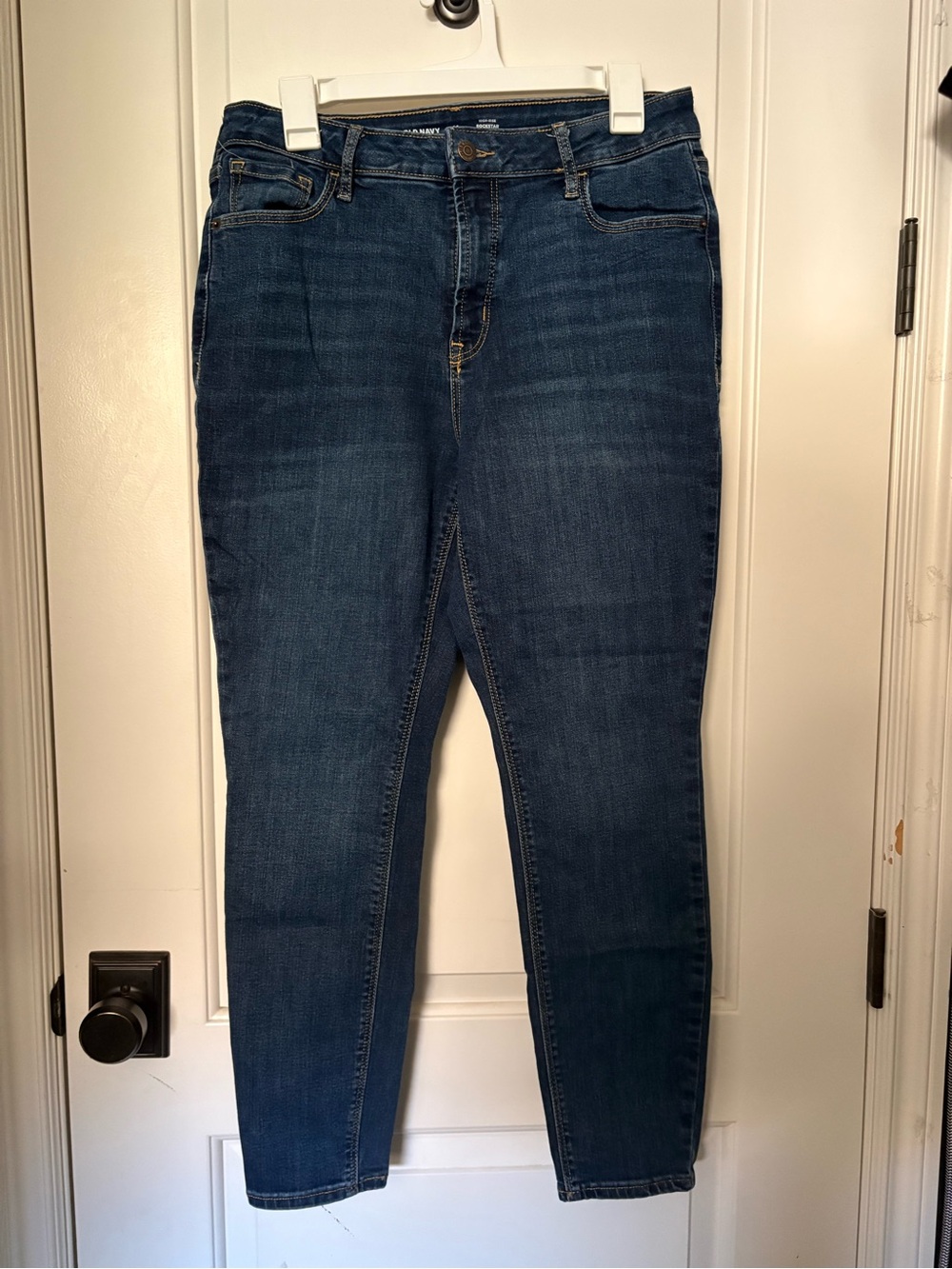 Old Navy Short High-Rise Rockstar Super Skinny Dark Wash Jeans